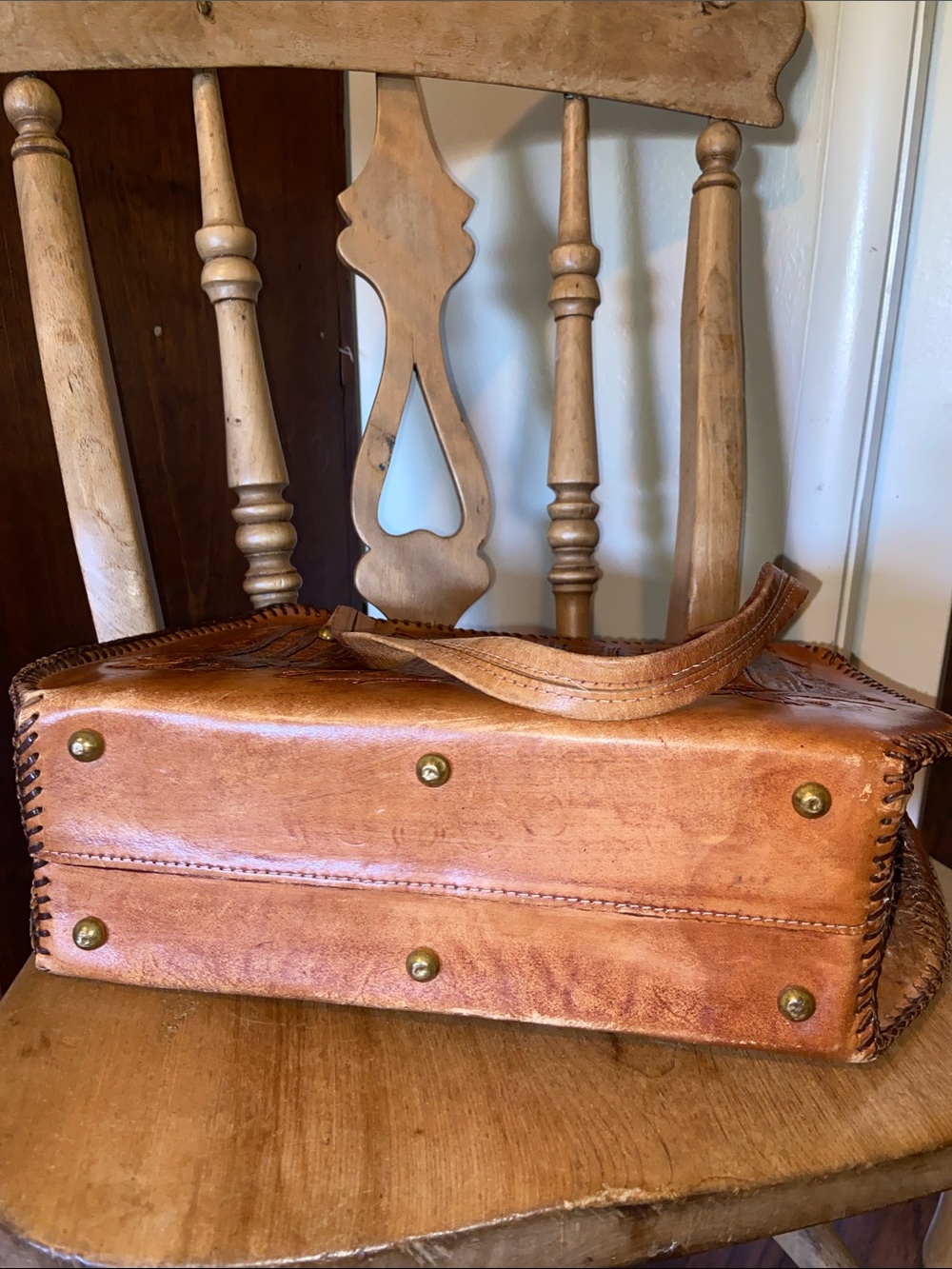 Vintage 60s 70s Hand Tooled Leather Purse Bear Woodland Wildlife Western - Picture 7 of 9